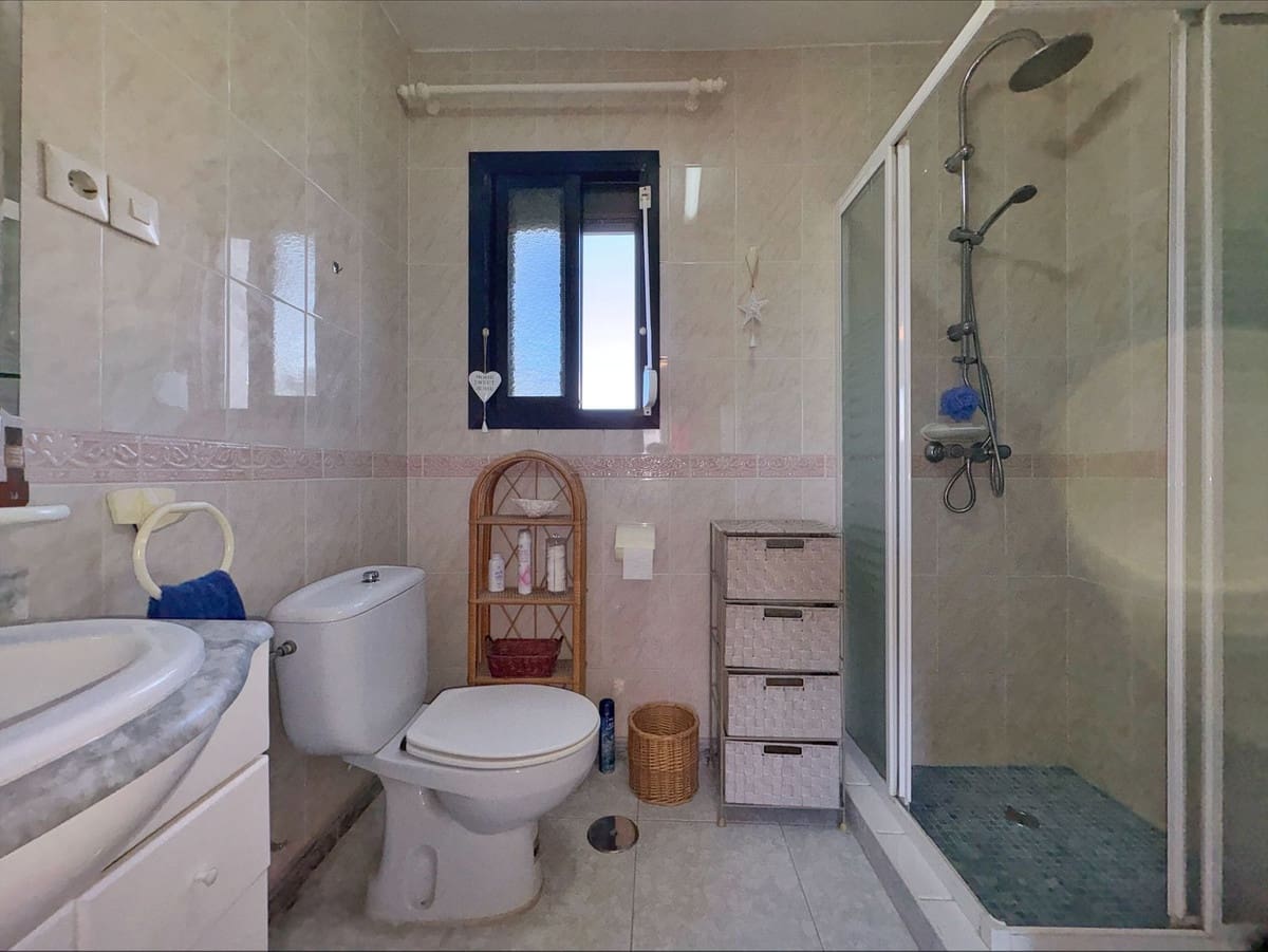 1 bedroom Penthouse for sale in La Cala de Mijas with pool - € 225,000 (Ref: 9415292)