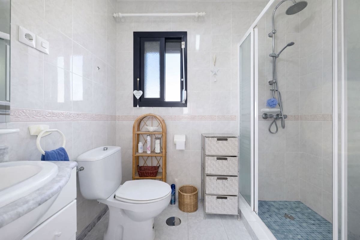 1 sypialnia Penthouse na sprzedaż w La Cala de Mijas z basenem - 224 999 € (Ref: 9415292)