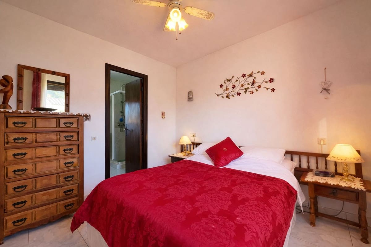 1 Zimmer Penthouse zu verkaufen in La Cala de Mijas mit Pool - 235.000 € (Ref: 9415292)
