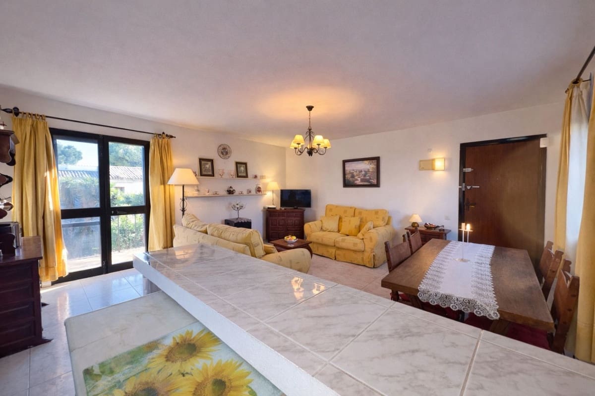 1 Zimmer Penthouse zu verkaufen in La Cala de Mijas mit Pool - 235.000 € (Ref: 9415292)