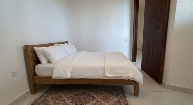 1 makuuhuone Kattohuoneisto myytävänä paikassa La Cala de Mijas, Mijas mukana uima-altaan - 235 000 € (Ref: 9415292)