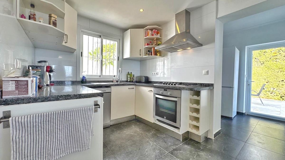 5 camera da letto Villa in vendita in La Cala de Mijas con piscina garage - 1.425.000 € (Rif: 9438055)