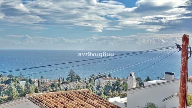 5 bedroom Villa for sale in La Cala de Mijas, Mijas with pool garage - € 1,375,000 (Ref: 9438055)