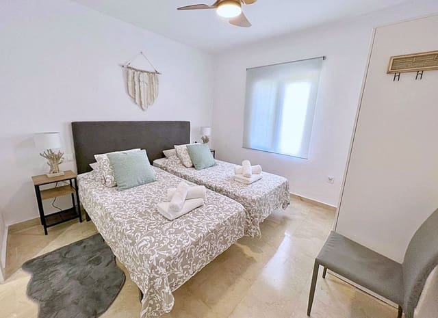 2 bedroom Villa for sale in Riviera del Sol, Mijas with pool garage - € 385,000 (Ref: 9451417)