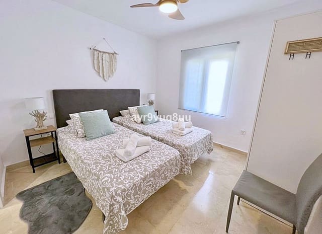 2 bedroom Villa for sale in Riviera del Sol, Mijas with pool garage - € 385,000 (Ref: 9451417)