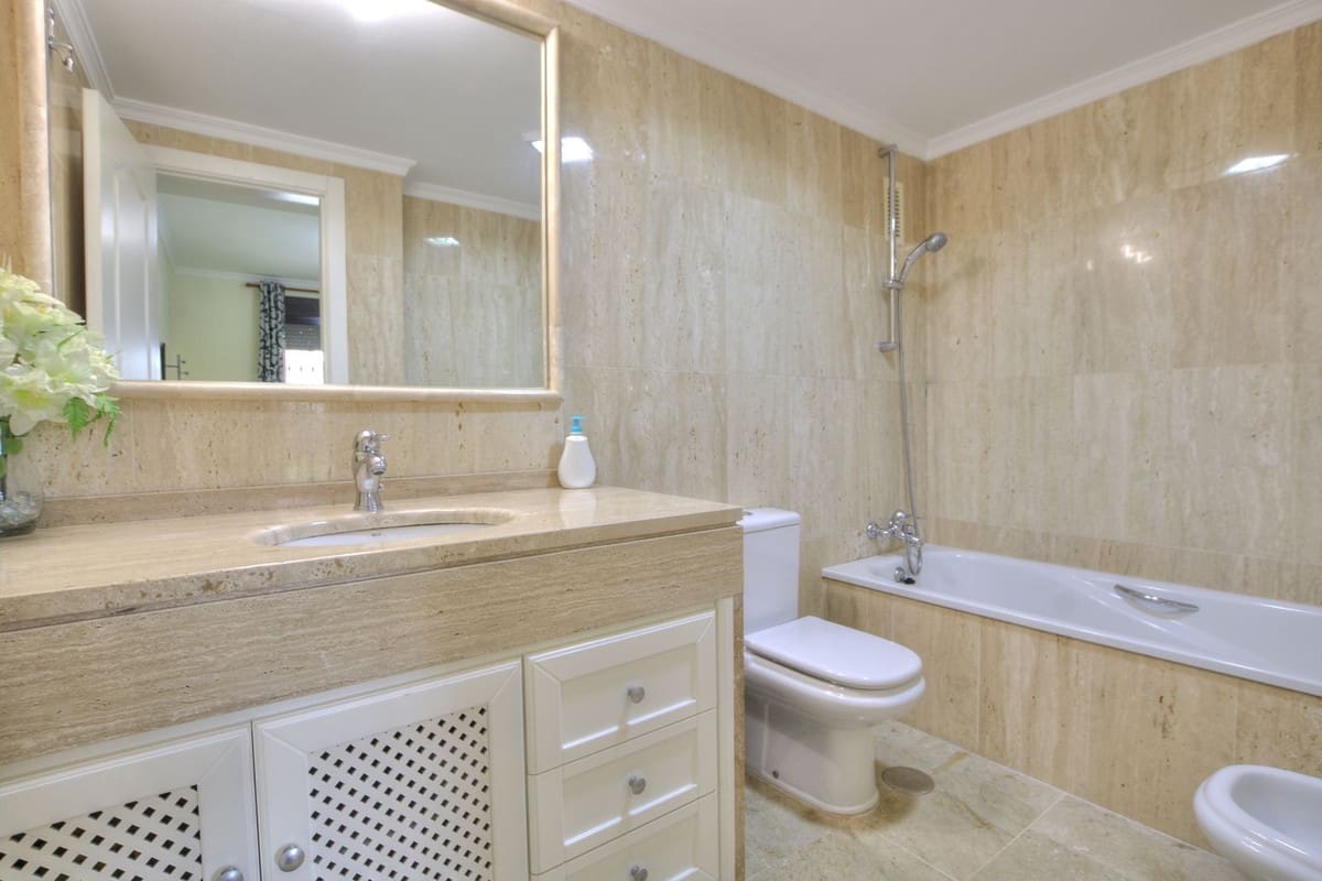 3 quarto Apartamento para venda em La Cala de Mijas com piscina garagem - 728 000 € (Ref: 9469011)