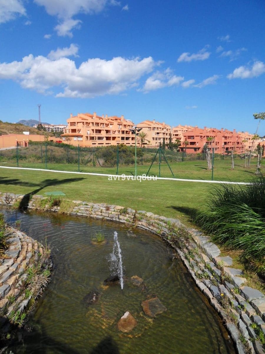 2 bedroom Apartment for rent in Mijas Costa with pool garage - € 1,800 (Ref: 9503485)