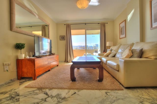 Apartamento de 2 habitaciones en Mijas Costa, Mijas en alquiler con piscina garaje - 1.800 € (Ref: 9503485)