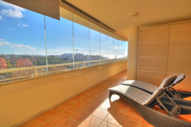 Apartamento de 2 habitaciones en Mijas Costa, Mijas en alquiler con piscina garaje - 1.800 € (Ref: 9503485)