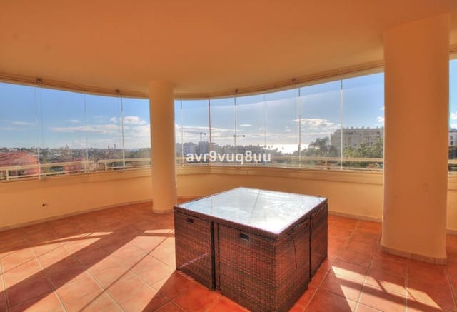 2 soveværelse Lejlighed til leje i Mijas Costa, Mijas med swimmingpool garage - € 1.800 (Ref: 9503485)
