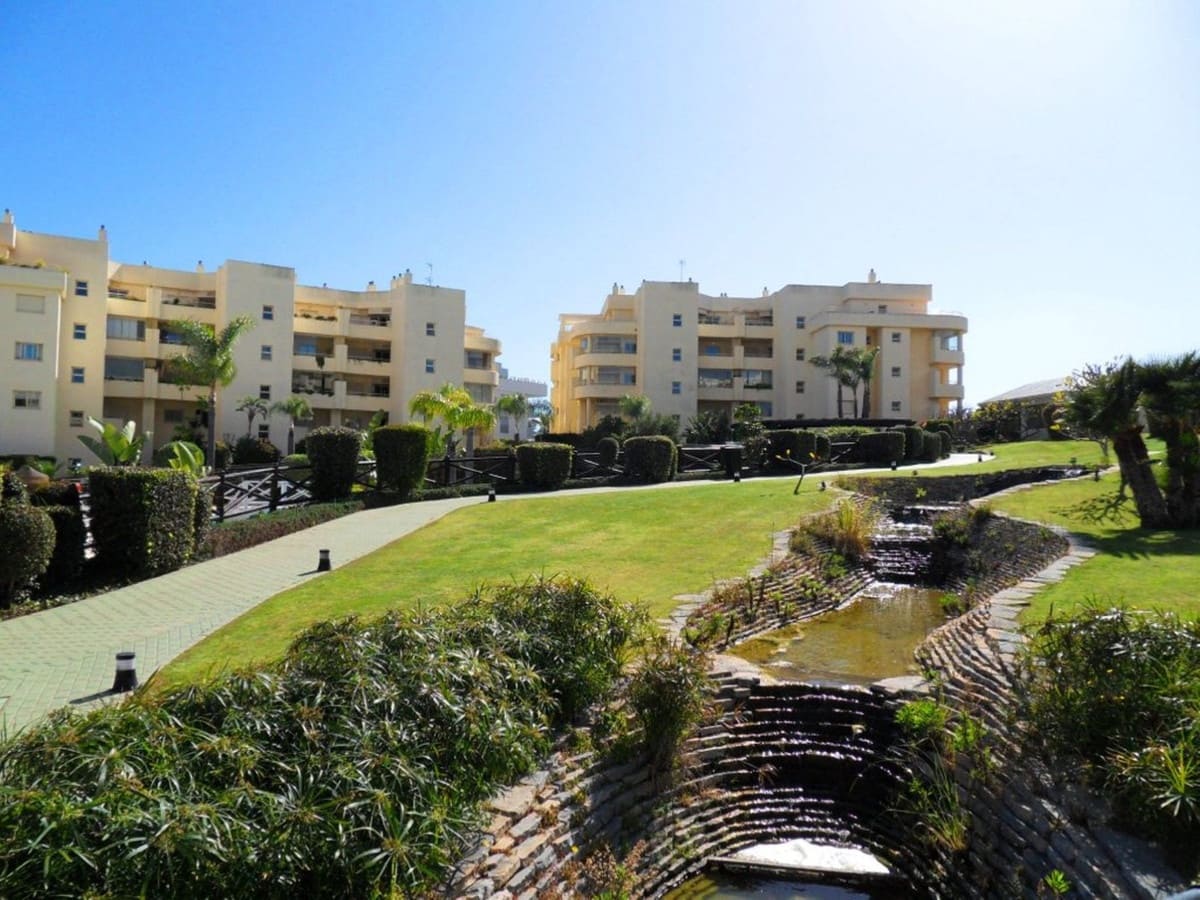 2 Zimmer Apartment zu vermieten in Mijas Costa mit Pool Garage - 1.800 € (Ref: 9503485)
