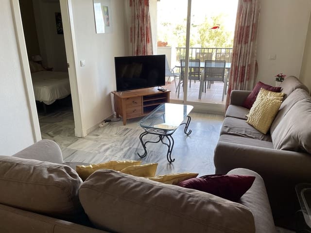 Apartamento de 3 habitaciones en Motril en venta con piscina garaje - 349.950 € (Ref: 9510256)