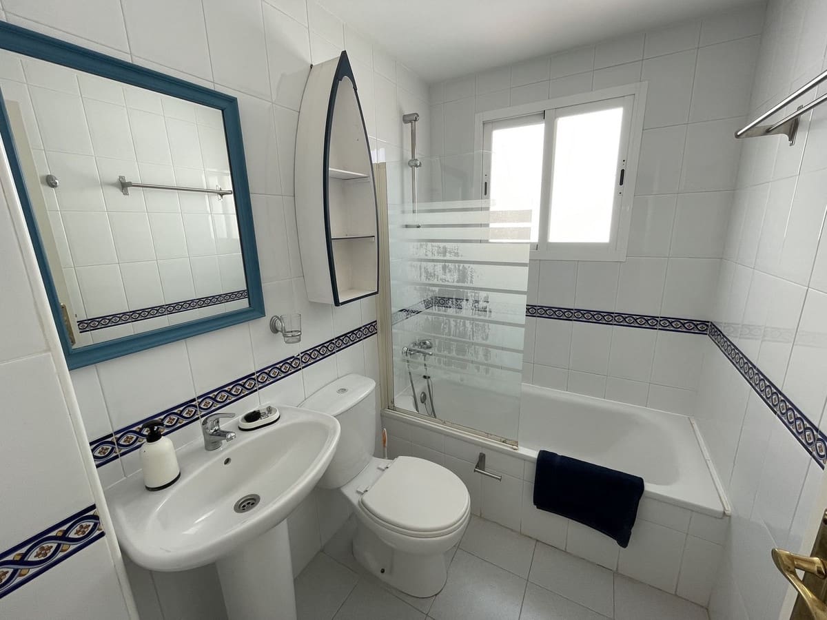 3 soverom Leilighet til salgs i Motril med svømmebasseng garasje - € 325 000 (Ref: 9510256)