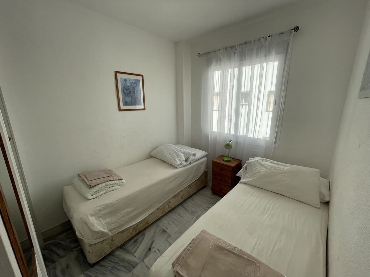 3 soverom Leilighet til salgs i Motril med svømmebasseng garasje - € 325 000 (Ref: 9510256)