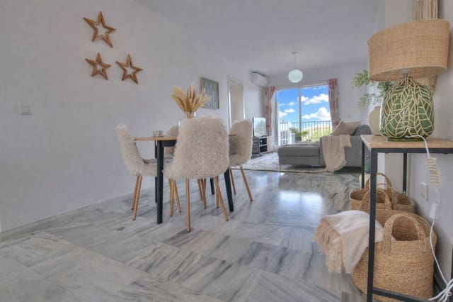 Apartamento de 3 habitaciones en Motril en venta con piscina garaje - 325.000 € (Ref: 9510256)