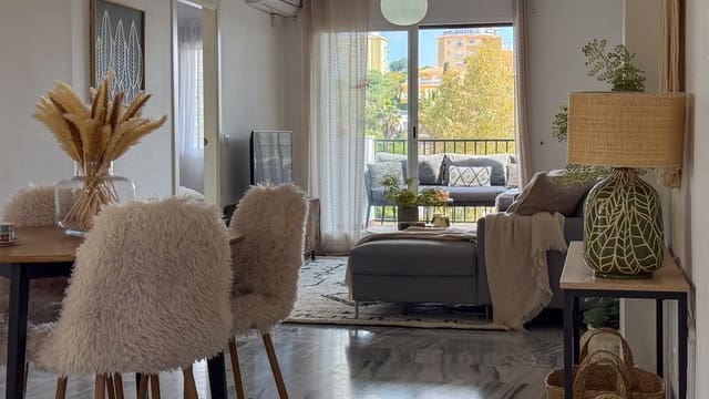 Apartamento de 3 habitaciones en Motril en venta con piscina garaje - 325.000 € (Ref: 9510256)