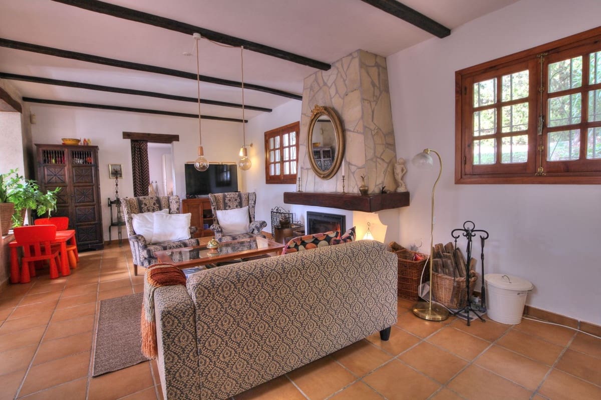 Finca/Casa Rural de 3 habitaciones en Mijas Costa en venta con piscina - 495.000 € (Ref: 9516549)
