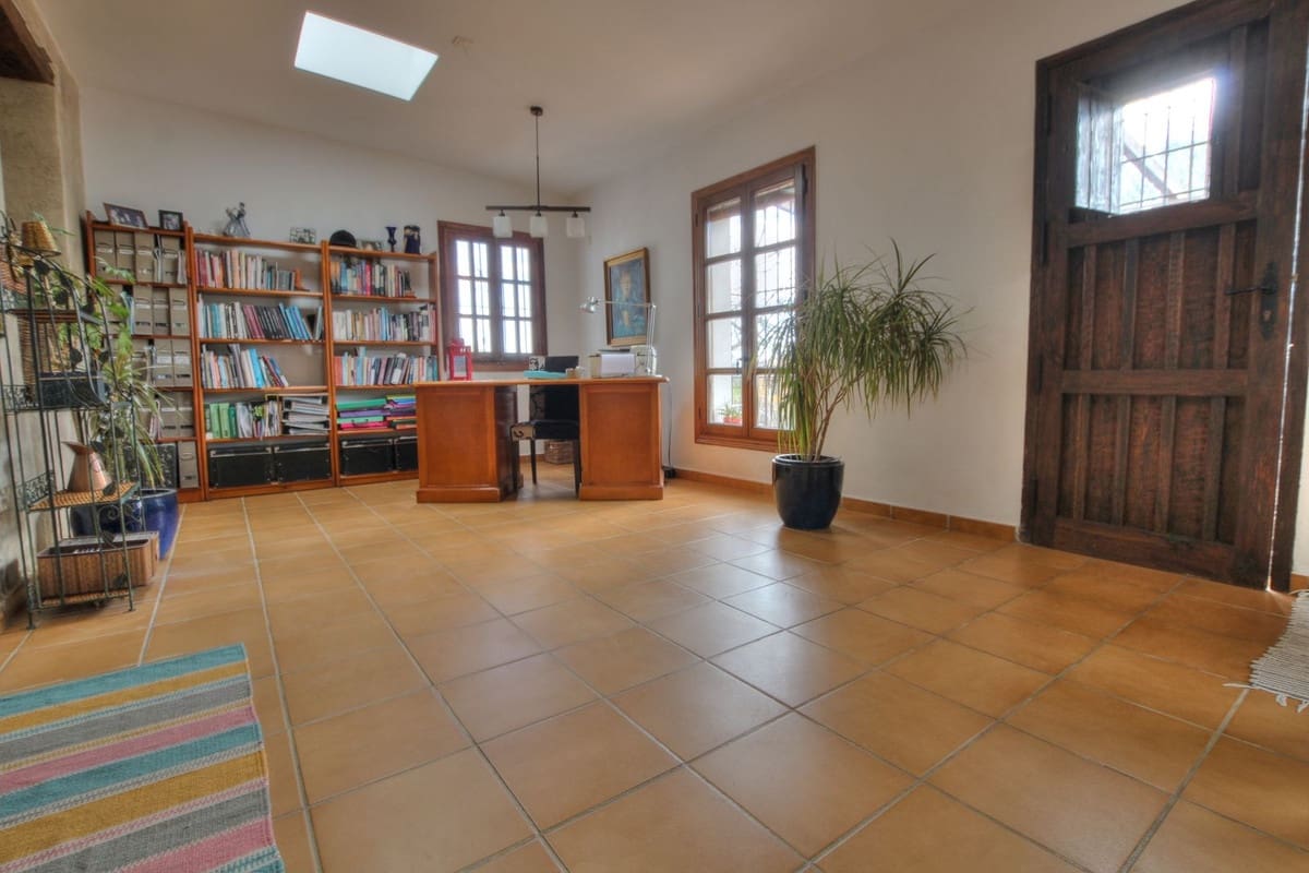 Finca/Casa Rural de 3 habitaciones en Mijas Costa en venta con piscina - 495.000 € (Ref: 9516549)