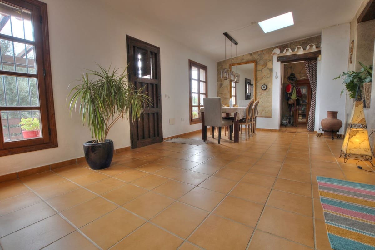 Finca/Casa Rural de 3 habitaciones en Mijas Costa en venta con piscina - 495.000 € (Ref: 9516549)