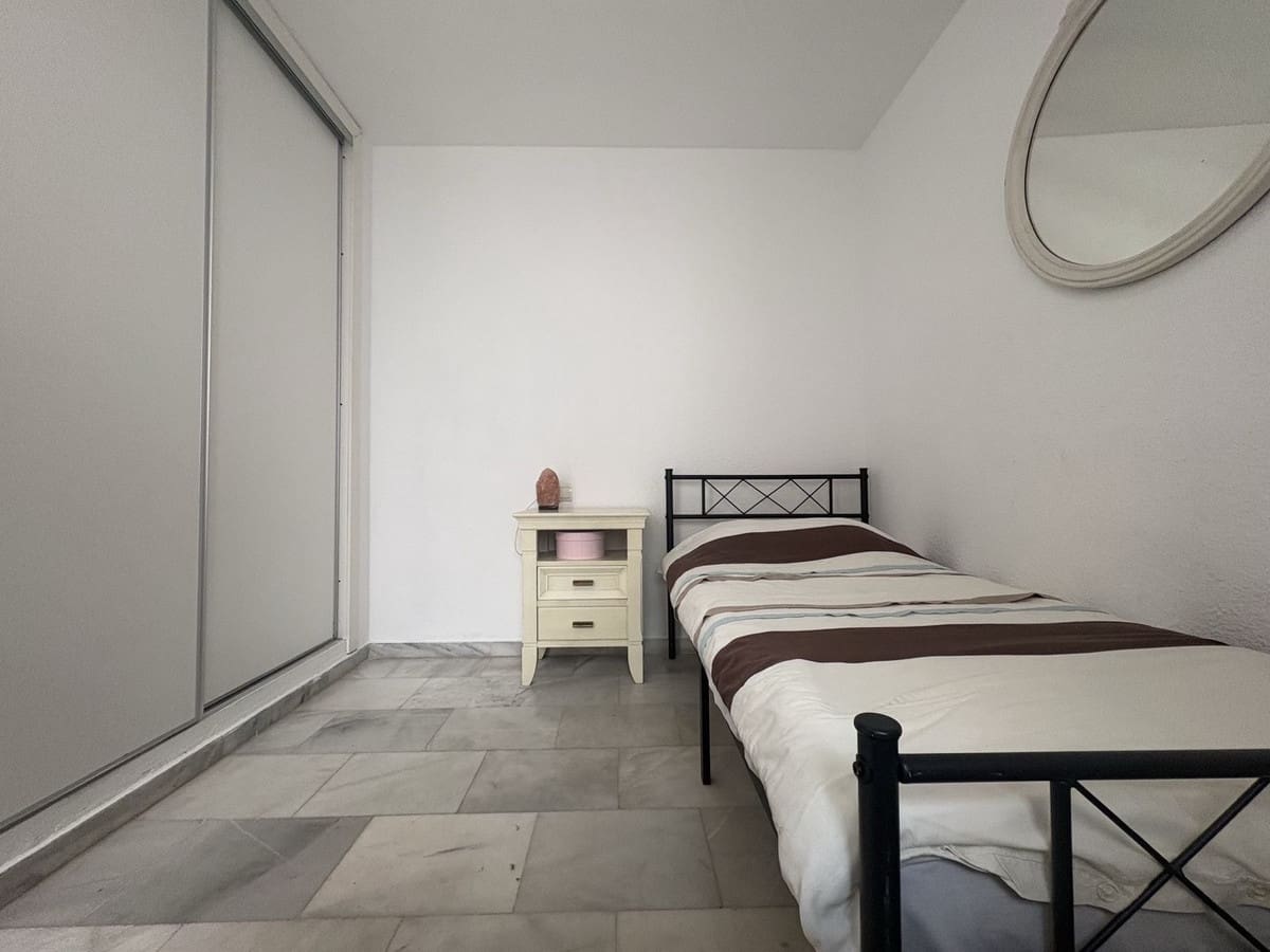 3 quarto Casa em Banda para arrendar em La Cala de Mijas com garagem - 1 800 € (Ref: 9517920)