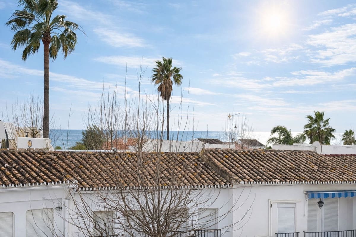 3 quarto Casa em Banda para arrendar em La Cala de Mijas com garagem - 1 800 € (Ref: 9517920)