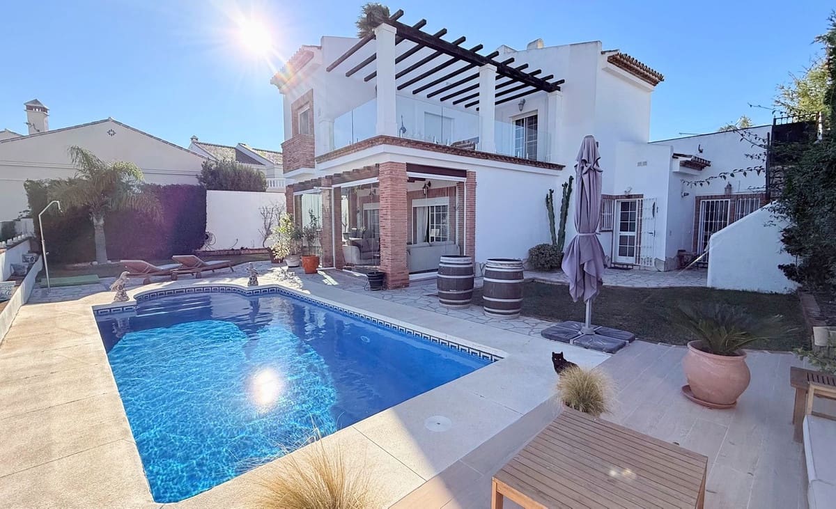 4 chambre Villa/Maison à vendre à Mijas Costa - 760 000 € (Ref: 9523379)