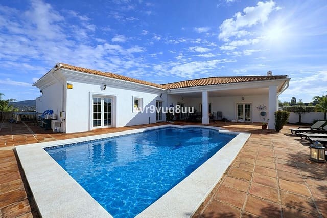 7 bedroom Villa for sale in La Cala Golf, Mijas with pool garage - € 1,250,000 (Ref: 9539072)