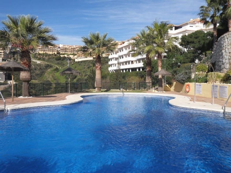 2 slaapkamer Appartement te koop in Calahonda met zwembad garage - € 269.000 (Ref: 9563768)