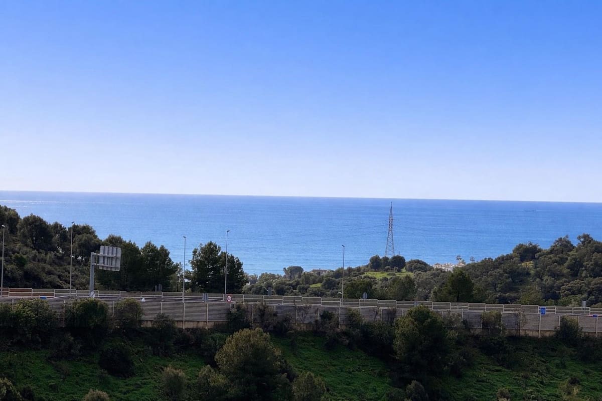 2 slaapkamer Appartement te koop in Calahonda met zwembad garage - € 269.000 (Ref: 9563768)