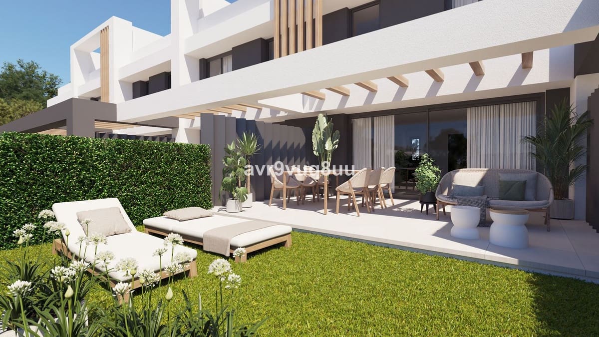 3 bedroom Townhouse for sale in El Faro with pool garage - € 999,000 (Ref: 9563994)