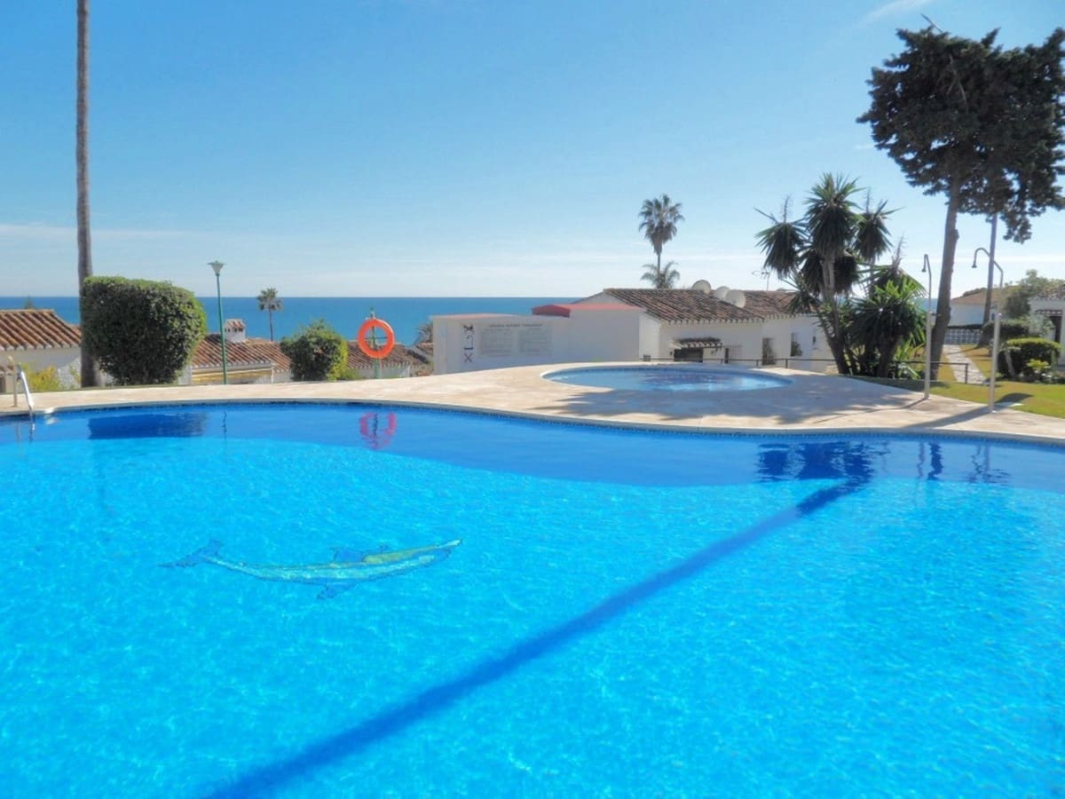 1 soveværelse Penthouse til salg i La Cala de Mijas med swimmingpool - € 215.000 (Ref: 9583582)