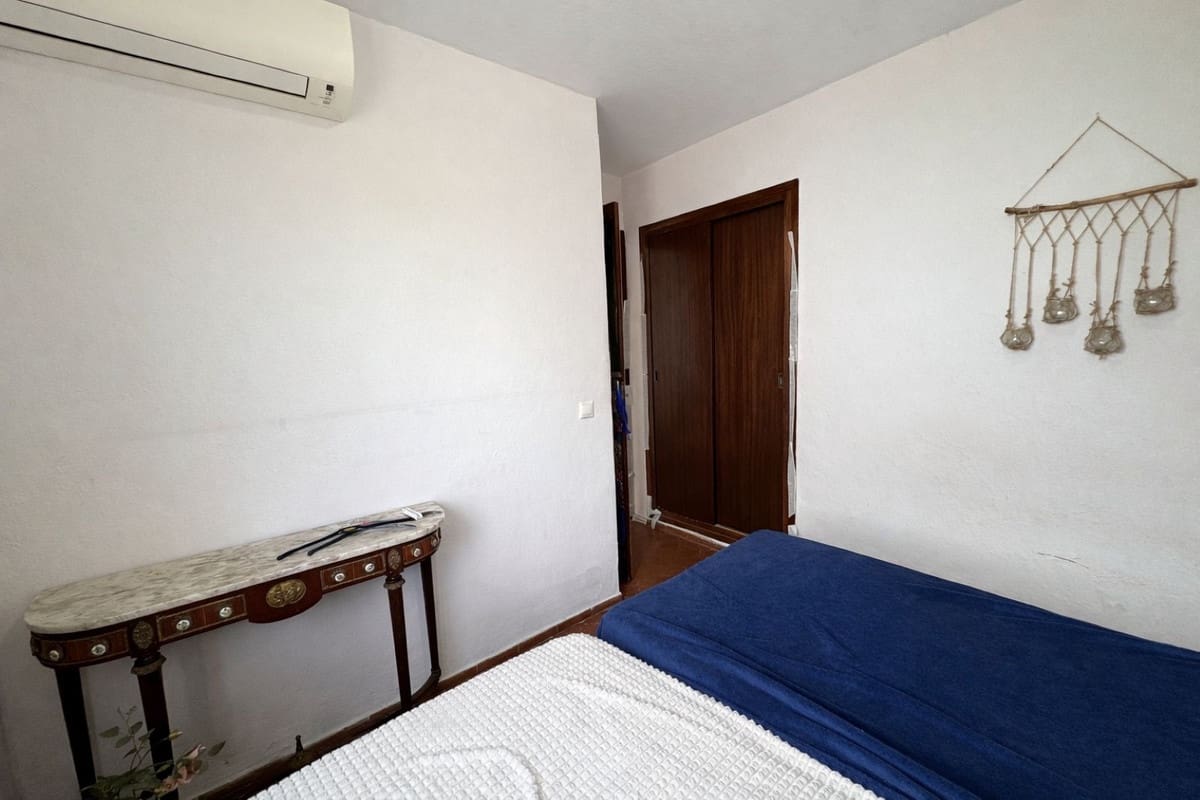 1 bedroom Penthouse for sale in La Cala de Mijas with pool - € 215,000 (Ref: 9583582)