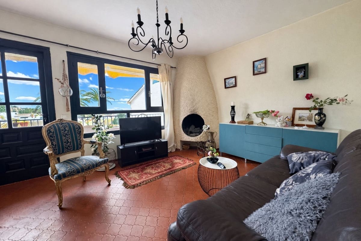 1 bedroom Penthouse for sale in La Cala de Mijas with pool - € 215,000 (Ref: 9583582)