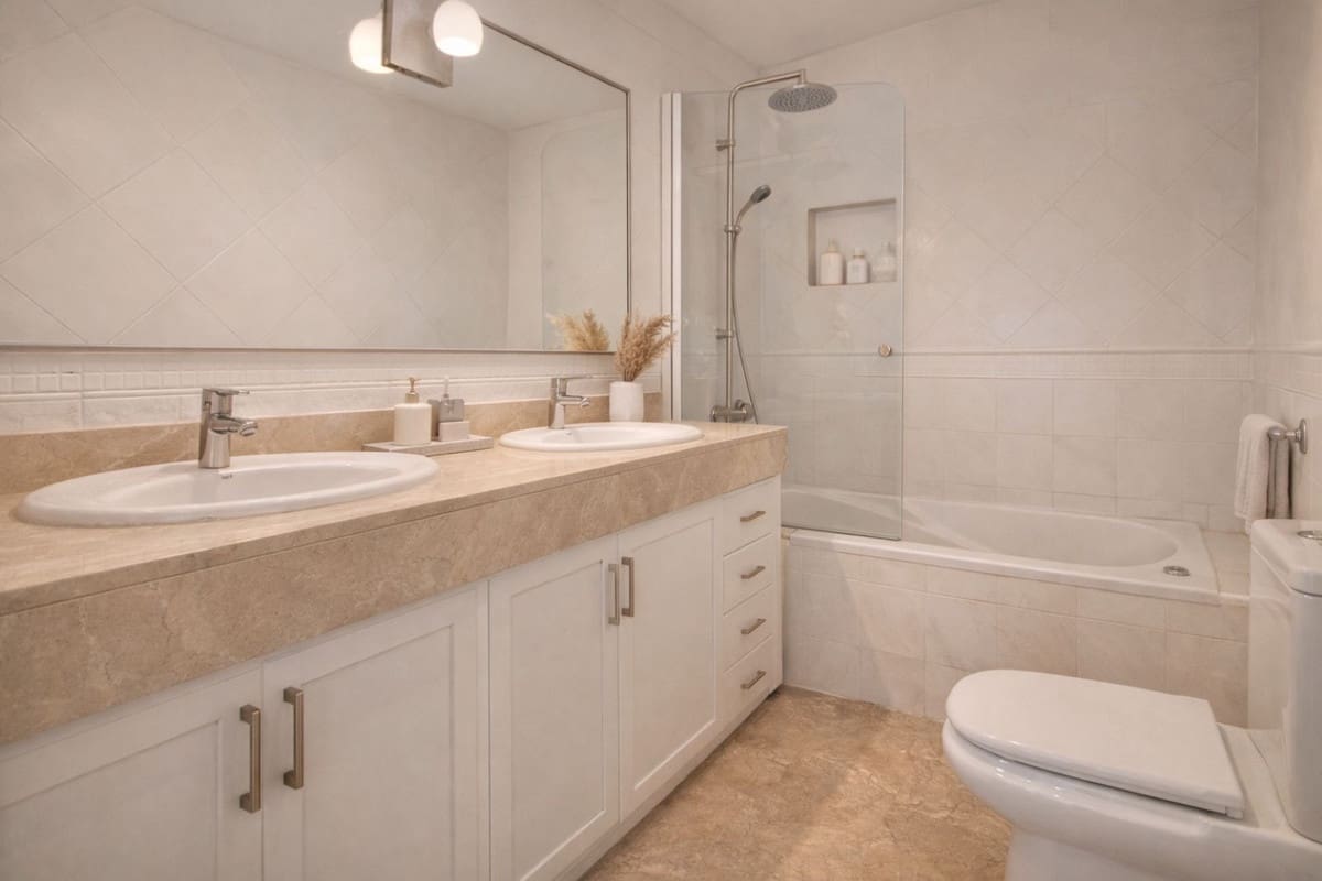 3 sypialnia Dom na sprzedaż w Mijas Golf z basenem garażem - 495 000 € (Ref: 9591943)