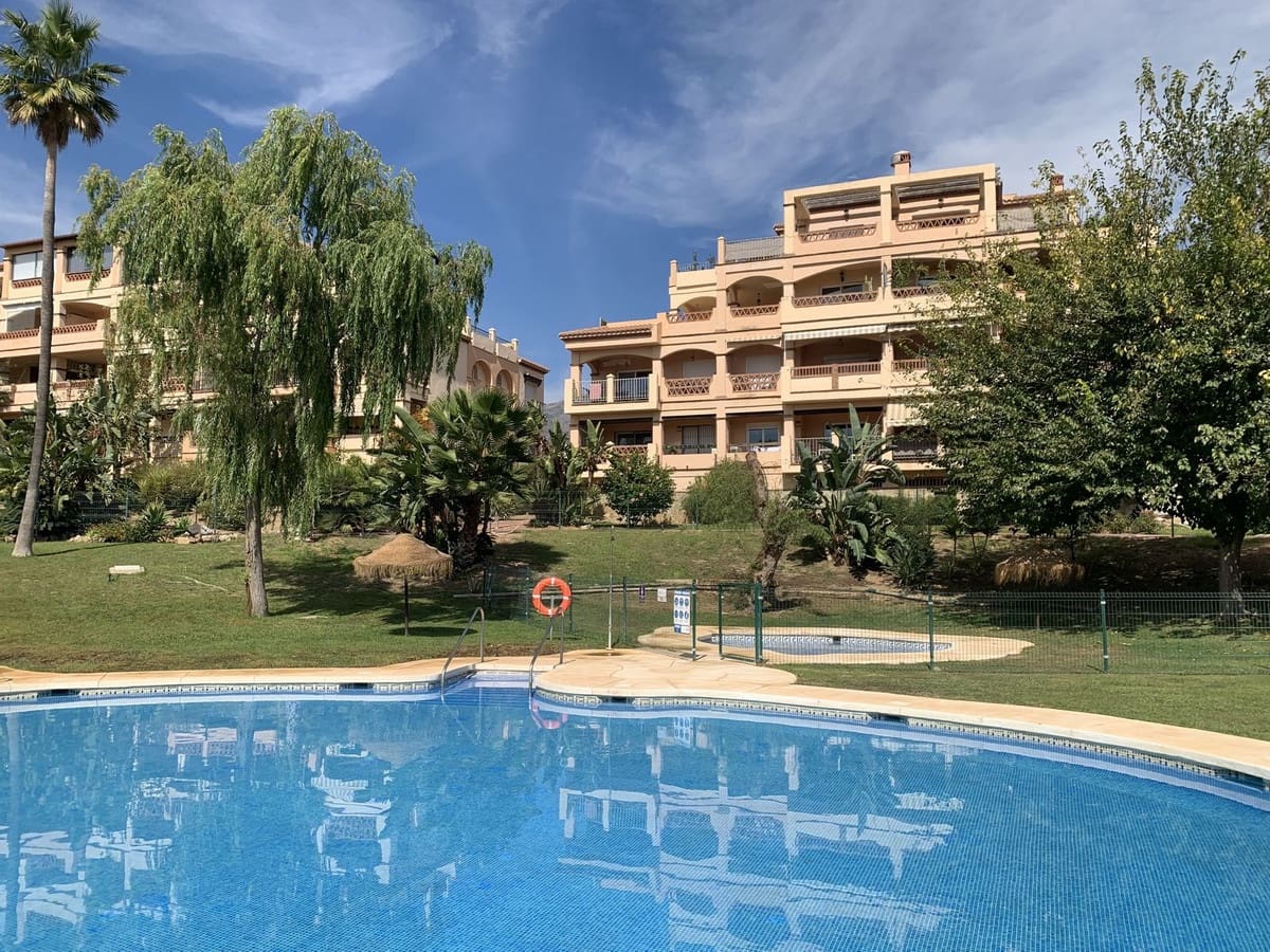3 sypialnia Dom na sprzedaż w Mijas Golf z basenem garażem - 495 000 € (Ref: 9591943)
