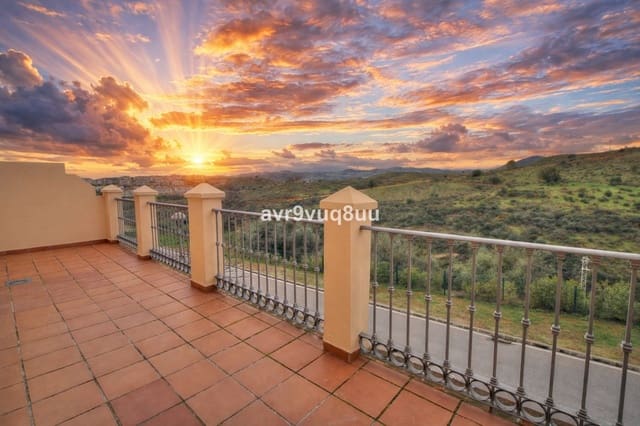 3 chambre Maison de Ville à vendre à Mijas Golf, Mijas avec piscine garage - 450 000 € (Ref: 9591943)