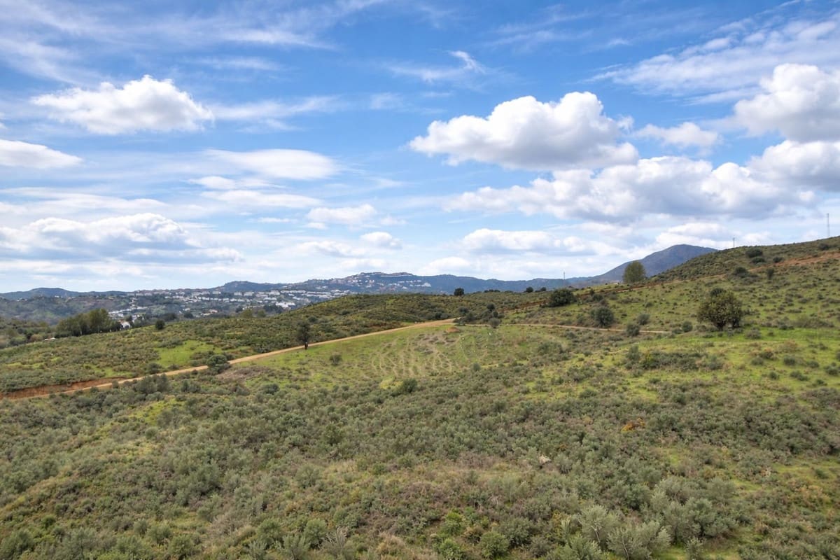 3 bedroom Townhouse for sale in Mijas Golf with pool garage - € 450,000 (Ref: 9591943)