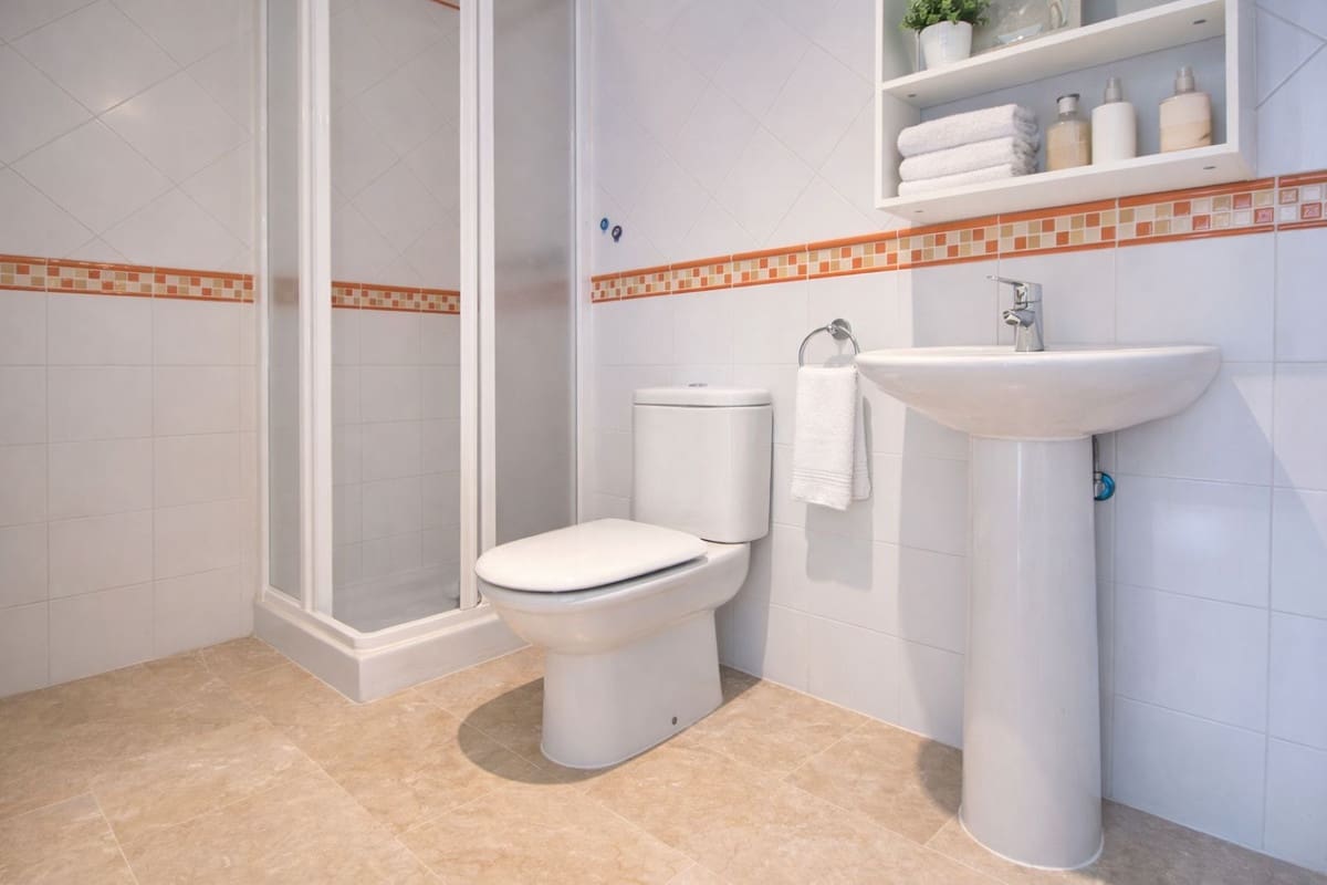 3 soveværelse Byhus til salg i Mijas Golf med swimmingpool garage - € 450.000 (Ref: 9591943)