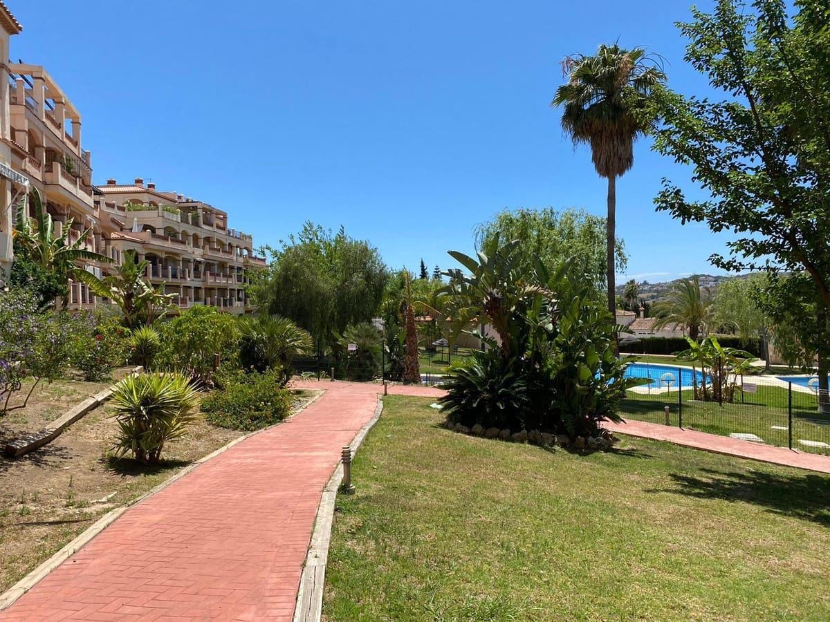 3 bedroom Townhouse for sale in Mijas Golf with pool garage - € 425,000 (Ref: 9591943)