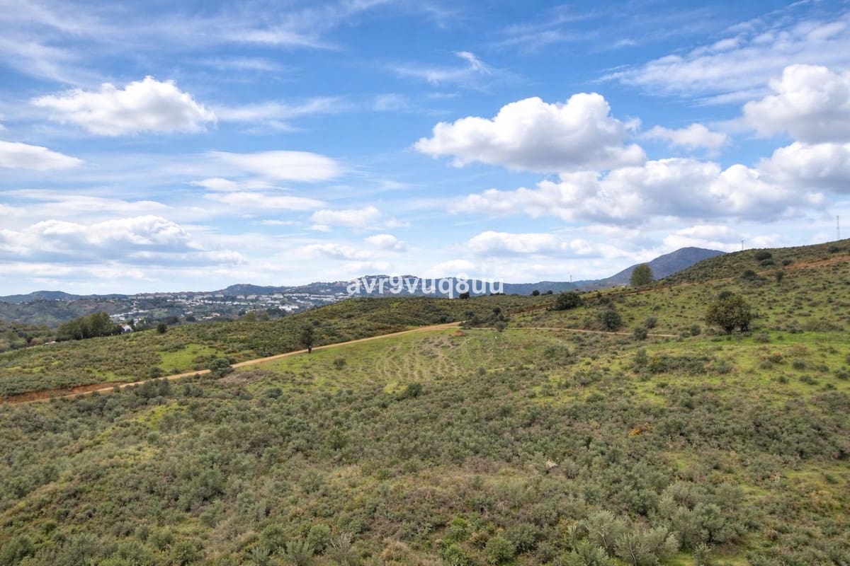 3 bedroom Townhouse for sale in Mijas Golf with pool garage - € 425,000 (Ref: 9591943)