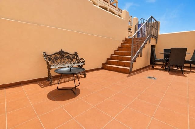 3 soverom Hus til salgs i Mijas Golf, Mijas med svømmebasseng garasje - € 425 000 (Ref: 9591943)