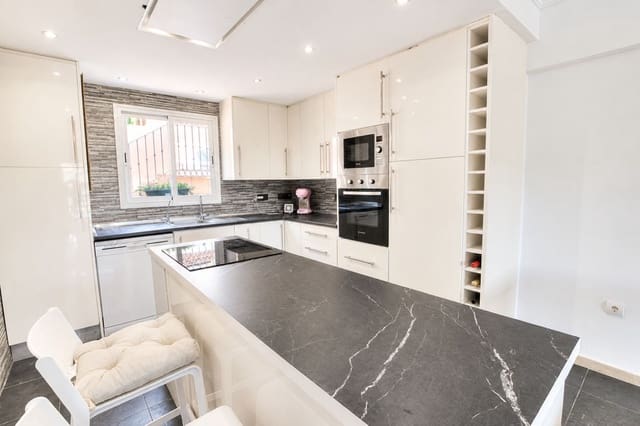 3 quarto Casa em Banda para venda em Mijas Golf, Mijas com piscina garagem - 399 950 € (Ref: 9591943)