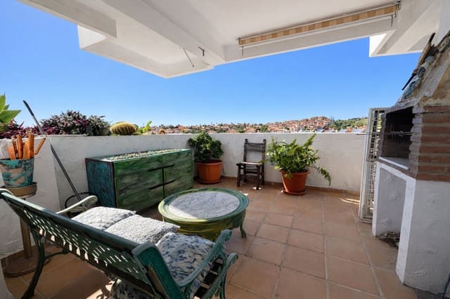 3 makuuhuone Huoneisto myytävänä paikassa Riviera del Sol, Mijas mukana uima-altaan 
autotalli - 332 000 € (Ref: 9596725)