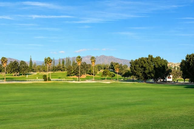 2 quarto Apartamento para venda em Mijas Golf, Mijas com piscina garagem - 319 000 € (Ref: 9603092)