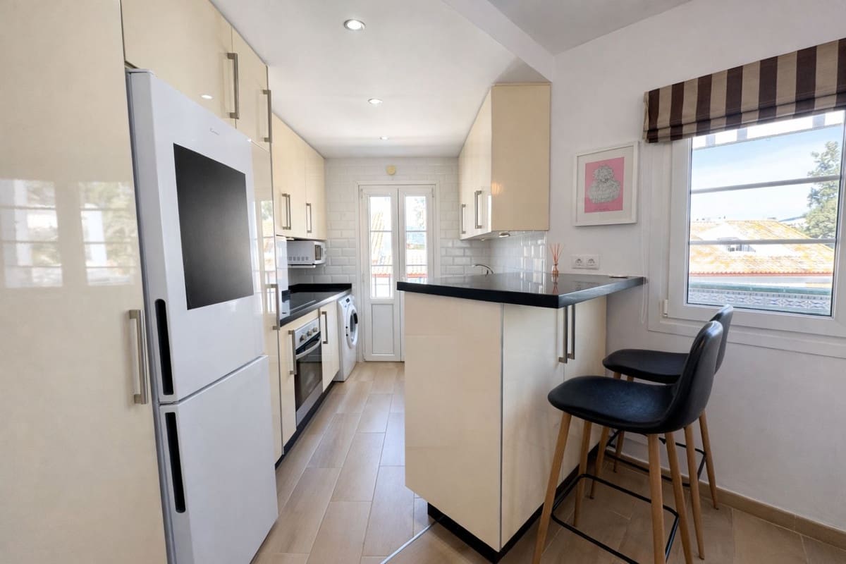 2 bedroom Penthouse for sale in Mijas Golf with pool garage - € 289,950 (Ref: 9614230)