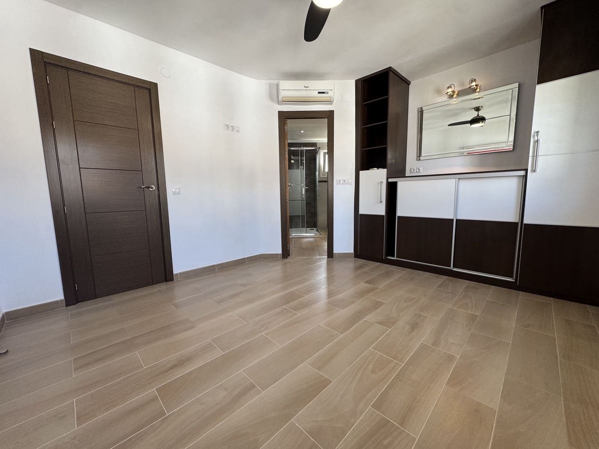 2 bedroom Penthouse for sale in Mijas Golf with pool garage - € 289,950 (Ref: 9614230)