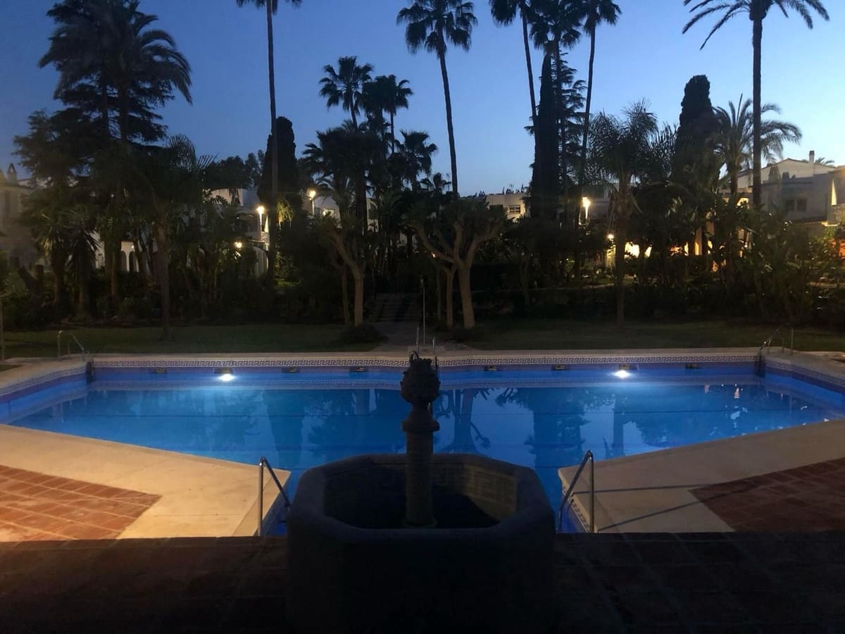 2 bedroom Penthouse for sale in Mijas Golf with pool garage - € 289,950 (Ref: 9614230)