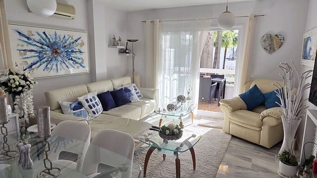 2 bedroom Apartment for sale in Málaga city with pool - € 349,000 (Ref: 9622281)