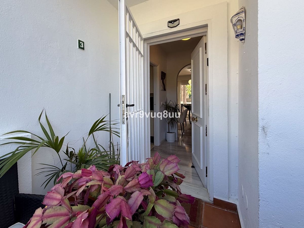 2 makuuhuone Huoneisto myytävänä paikassa Malaga kaupunki mukana uima-altaan - 340 000 € (Ref: 9622281)