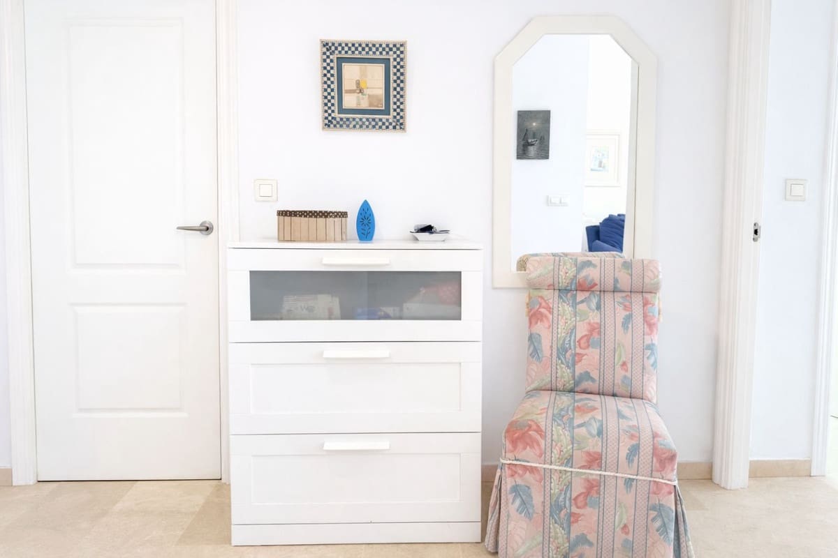 2 makuuhuone Huoneisto myytävänä paikassa Riviera del Sol mukana uima-altaan 
autotalli - 275 000 € (Ref: 9635162)